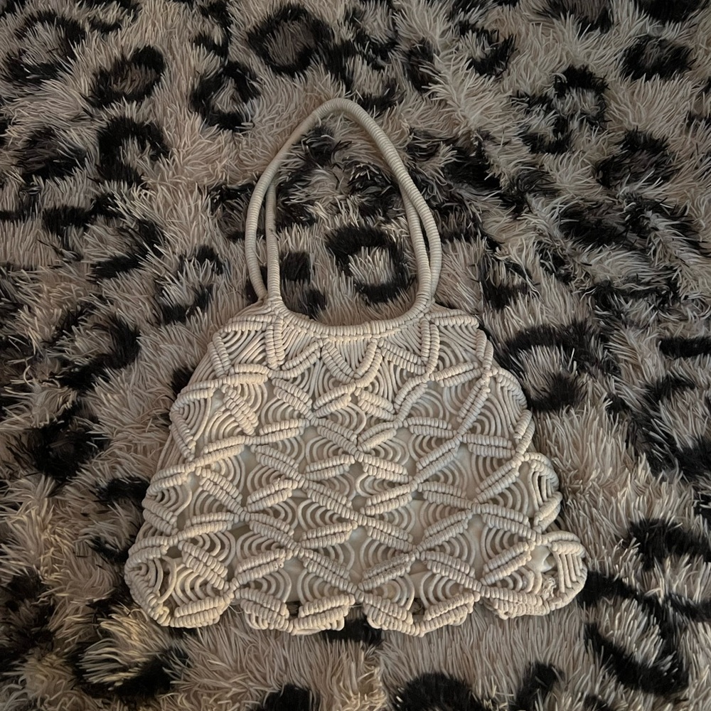 Elegant Cream Macramé Tote Bag